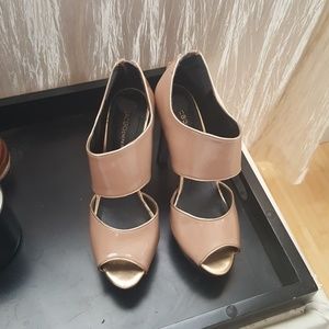 NWOT Platform heels